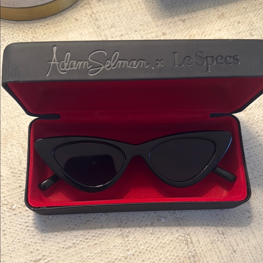 Adam Selman x Le Specs Black Cat-Eye Sunglasses